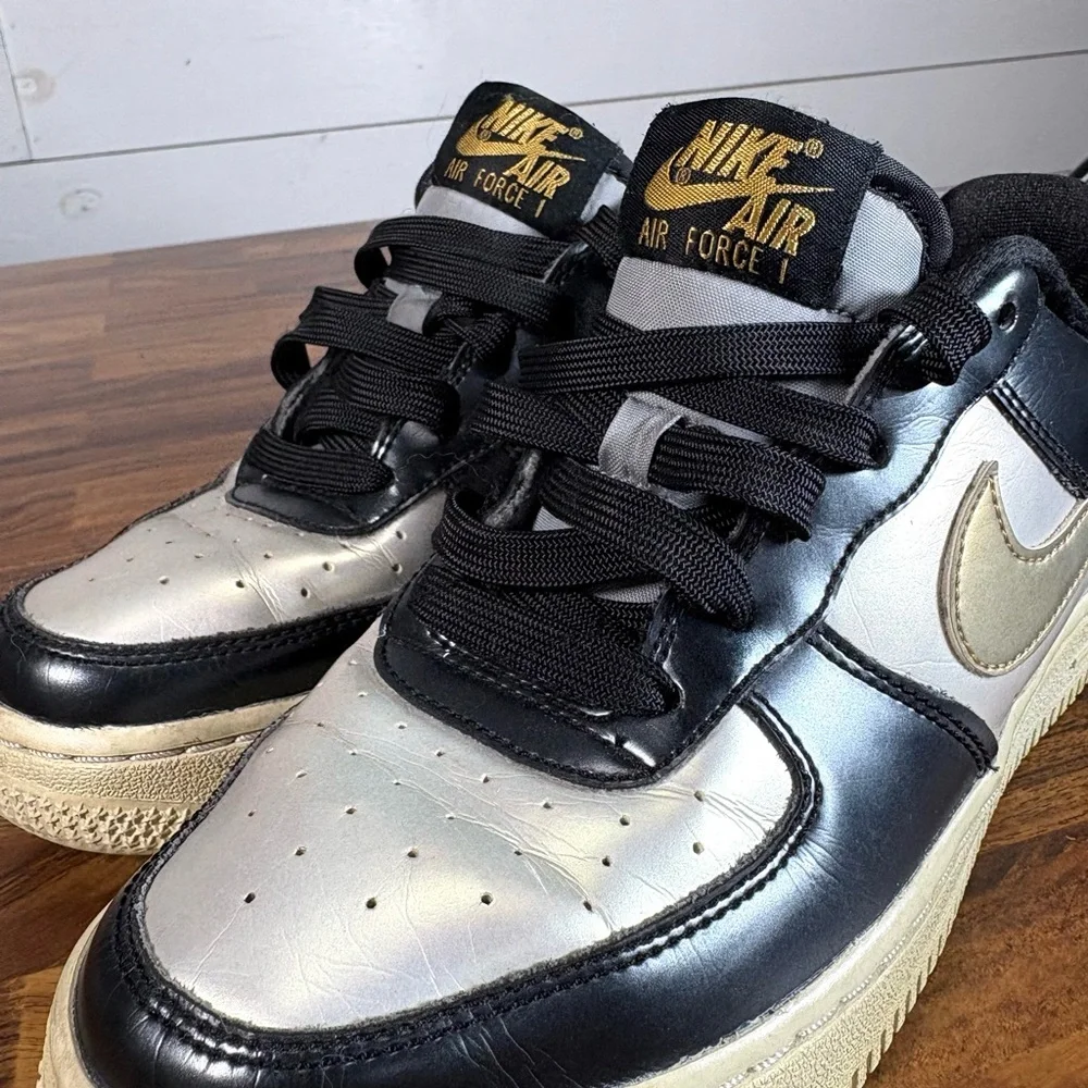 Nike Air Force 1 Low GS Black Metallic Silver Gold 315347-003 Youth 4Y